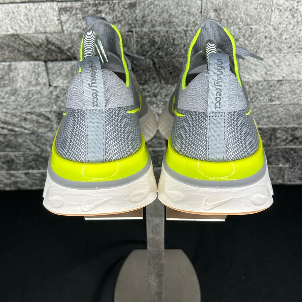 Nike React Infinity Run Flyknit - M11.5 - image 8